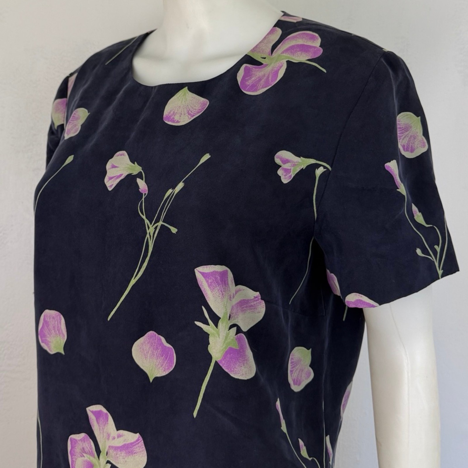 Vintage Iris Print Silk Dress Size Medium 90s Dark Blue/Purple Floral Garden