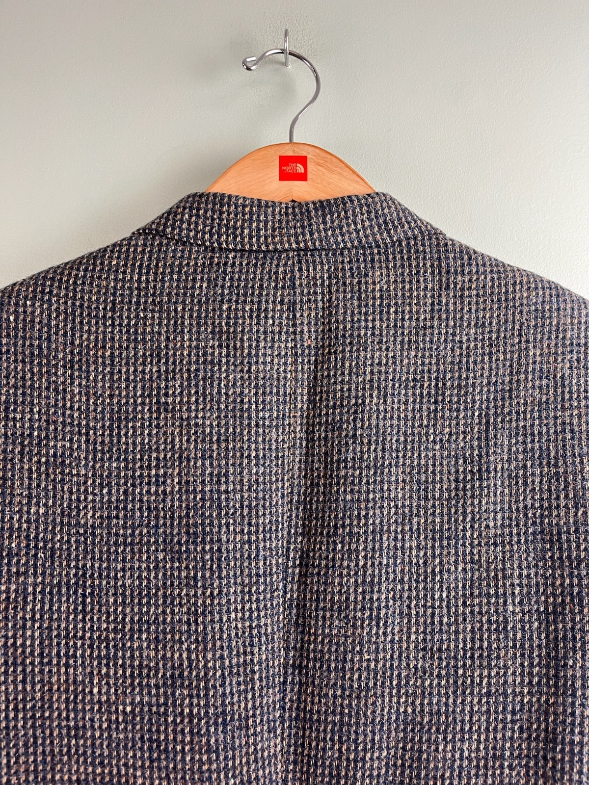 Vintage Mark E 100% Wool Wilshire Tweed Scotland Grey Blue Tan Blazer USA