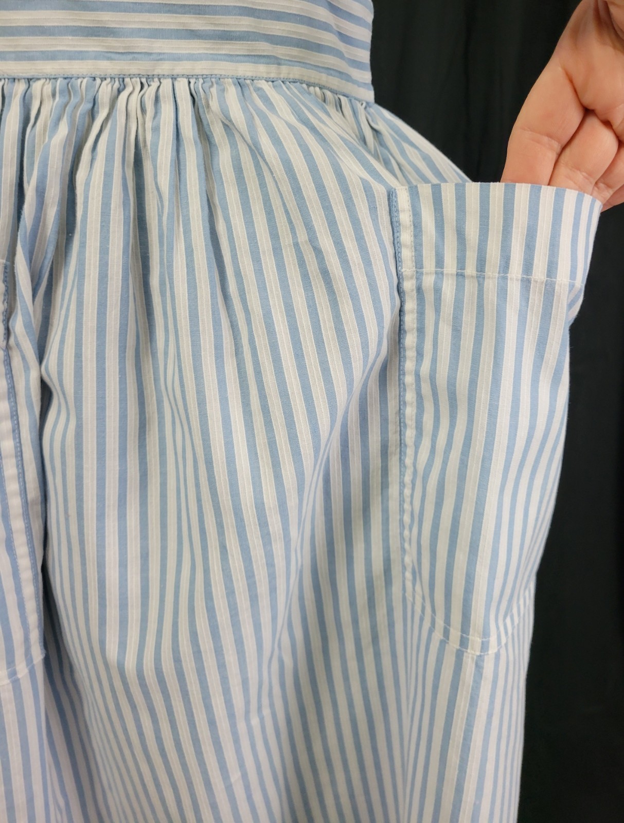 Vintage Blue & White Striped Apron w Bib & Patch Pockets Handmade?