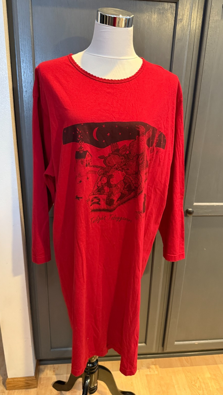 Vintage 90s Alps Womens OSFA Red Twilight Tobogganers Nightgown Moose Print