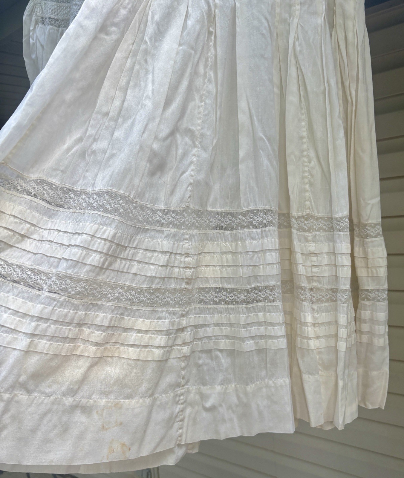 Antique Edwardian Wedding/Lawn/Tea Dress Ivory Cotton Lace Embroidery Small 2pc