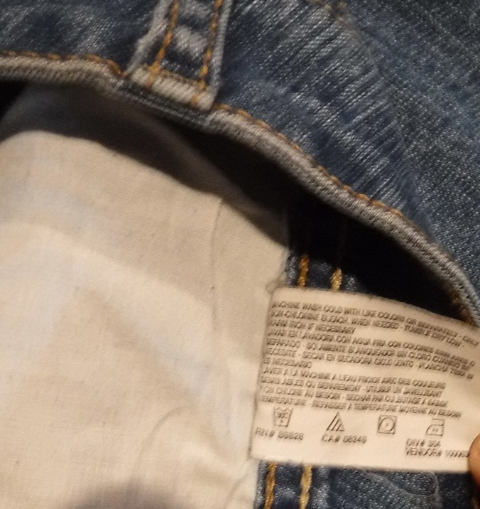 Code Bleu Classic Denim Skirt CLASSIC DISTRESSED DENIM SKIRT SZ 16
