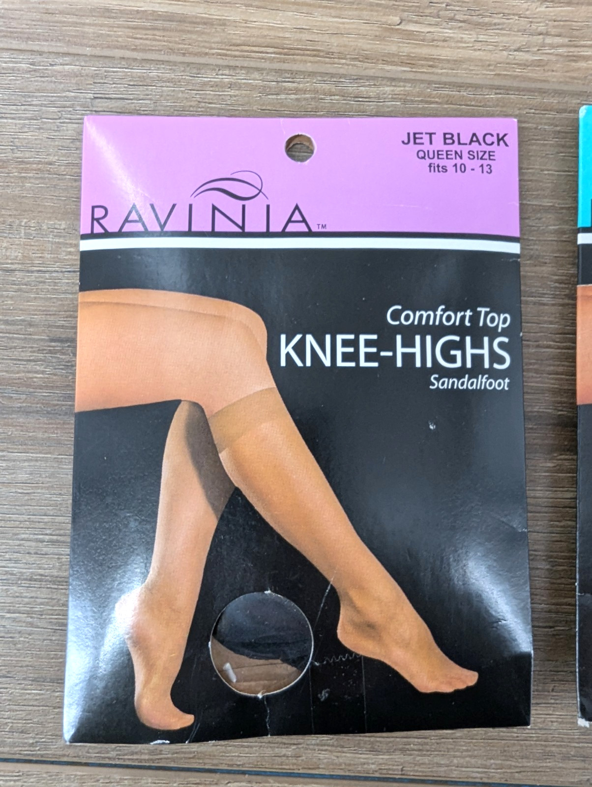 Set of 3 Queen/4X knee high Hose NEW (2Suntan/1Black)