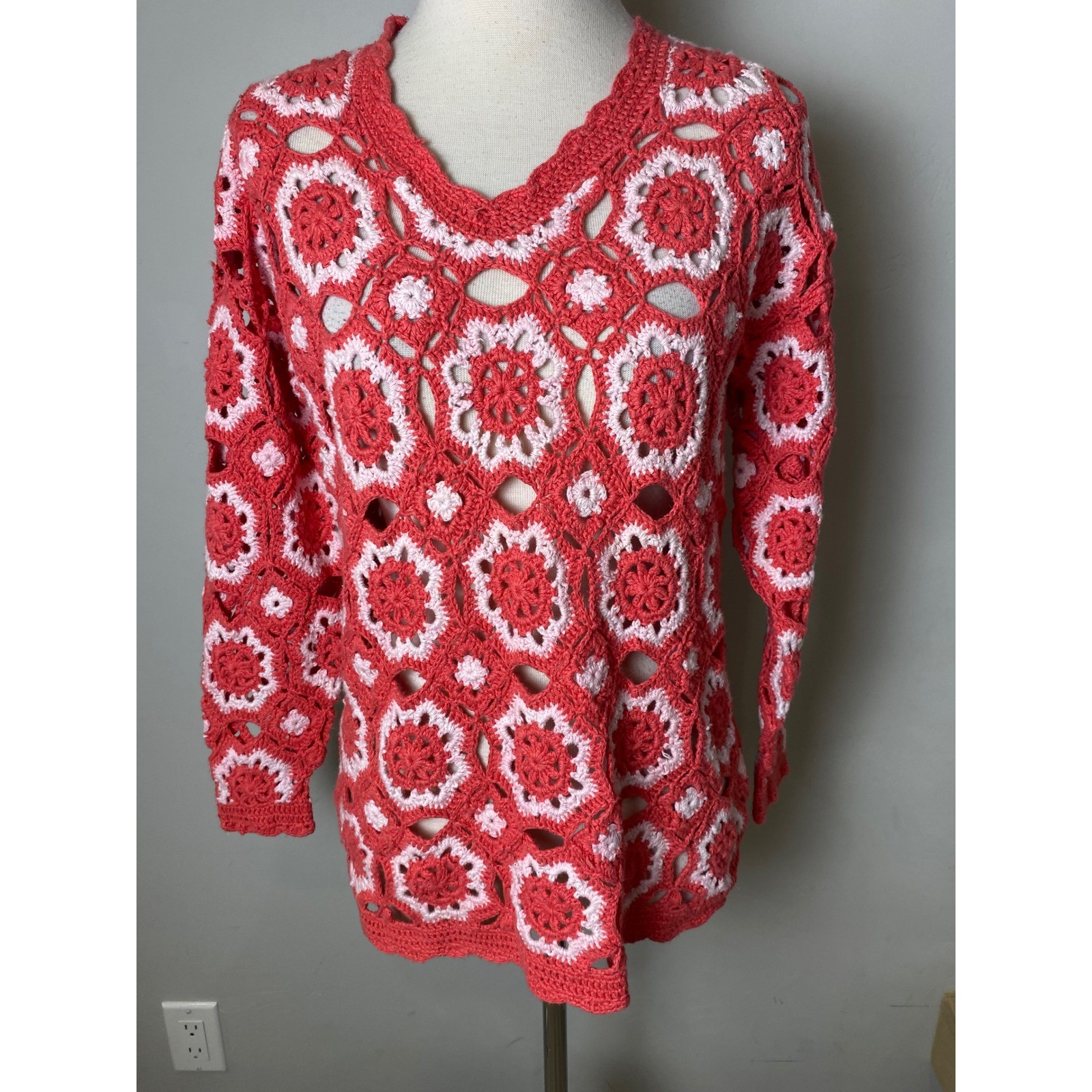 Vintage One Step Up Crochet Granny Square Sweater V-Neck Coral Pink 90s OSFA