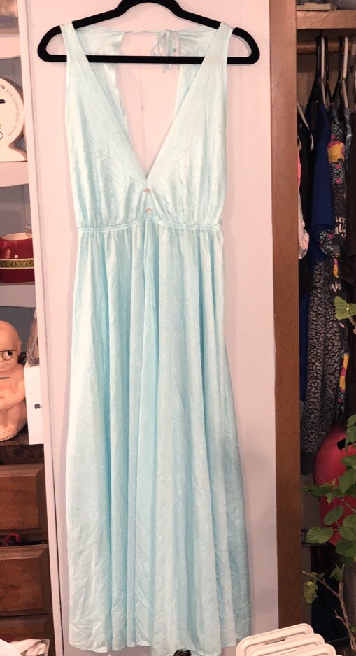 Dream Wear Vintage 70’s Disco Hipster Style Nylon Nightgown Med Sea Foam Green