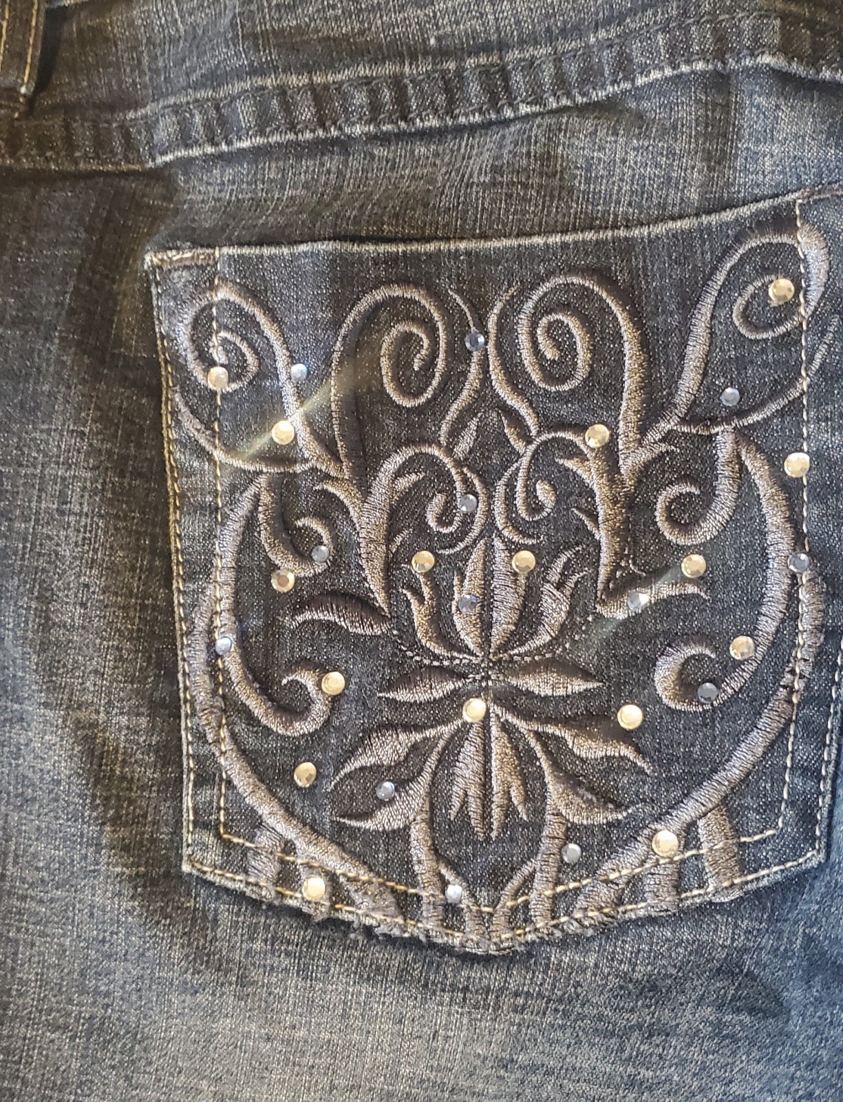 Vintage Classic Kik Girl Jeans Sz 22 Inseam 28″ Excellent Condition #0191