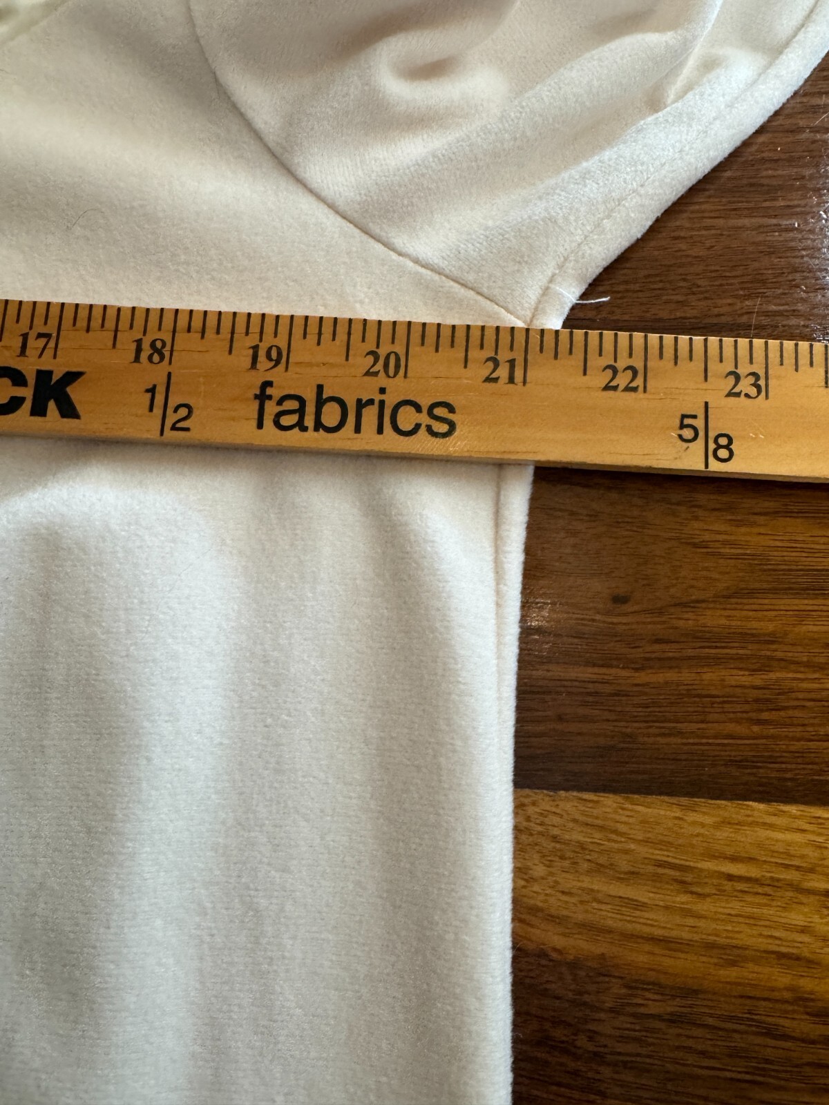 Vintage Sears Robe 70’s Quilted Trim/Accents No Size Tag–See Measurements
