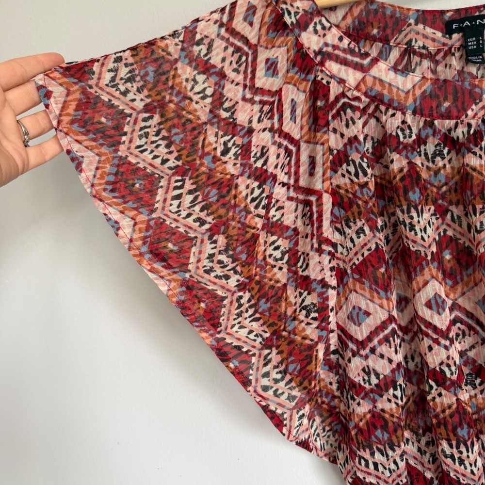 Vintage Y2K FANG Red Geometric Tribal Print Flutter Sleeve Peplum Chiffon To L