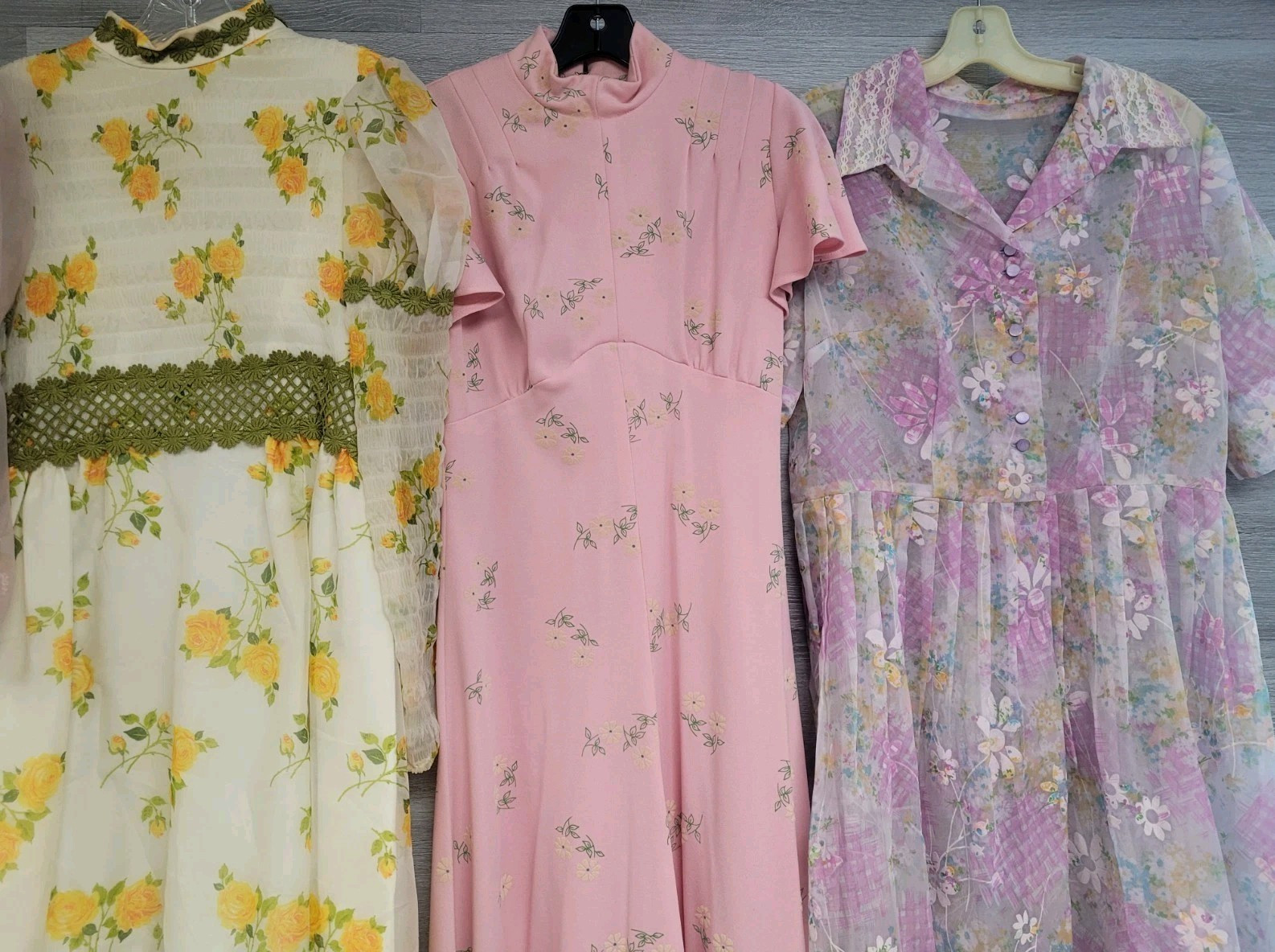 WOMENS LOT OF 22 VINTAGE DRESSES 60s 70s 80s BOHO HIPPIE LACE FLORAL MAXI MIDI