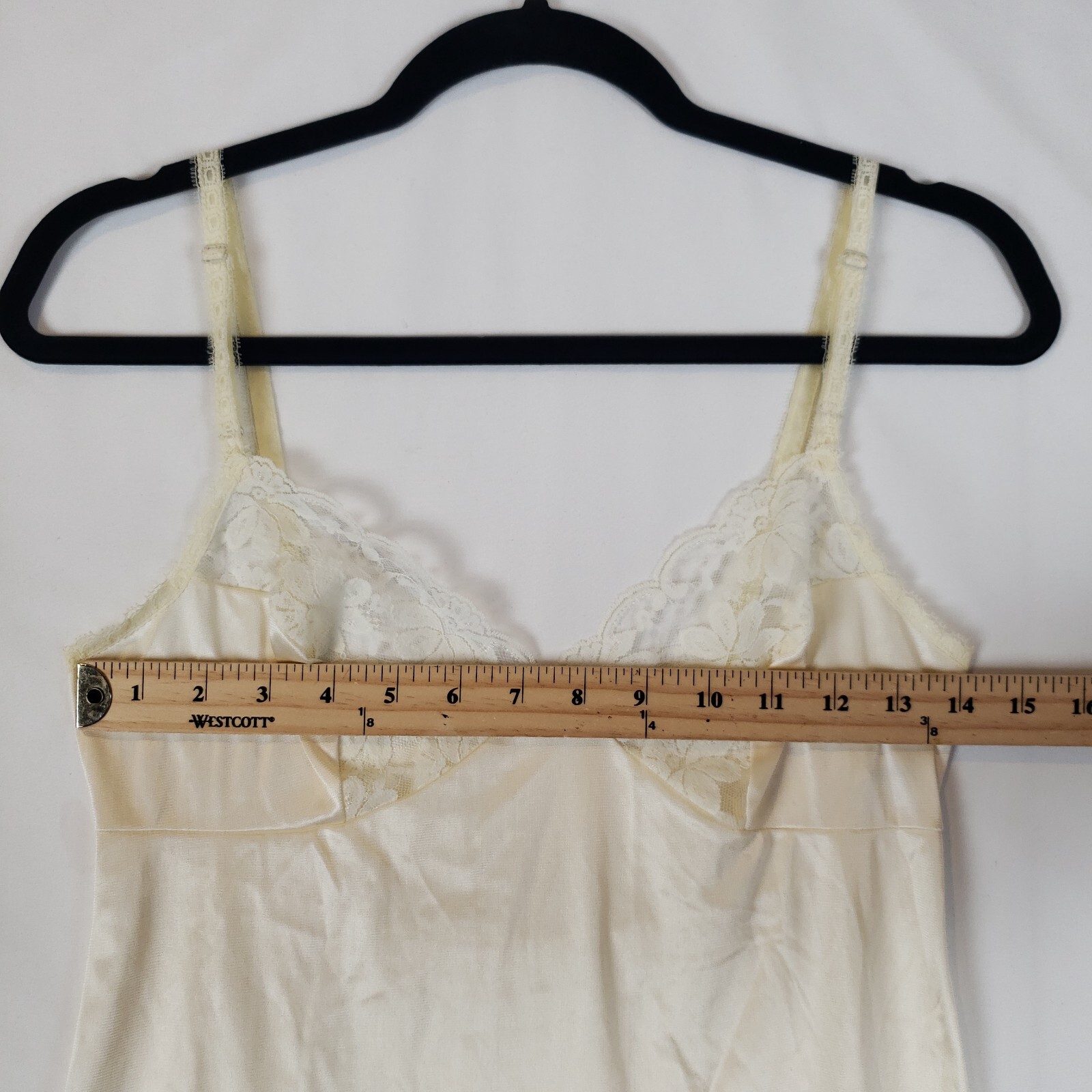 Vintage Kayser Nylon Full Slip Womens 32 Tall Small Lace Trim Thigh Slit Beige