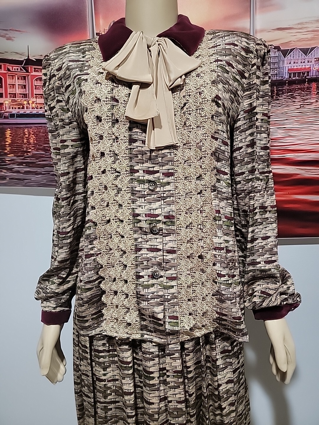 OSCAR DE LA RENTA, MISS D Vintage 2PC Blouse & Skirt 12 Lace & Velvet Trim #11
