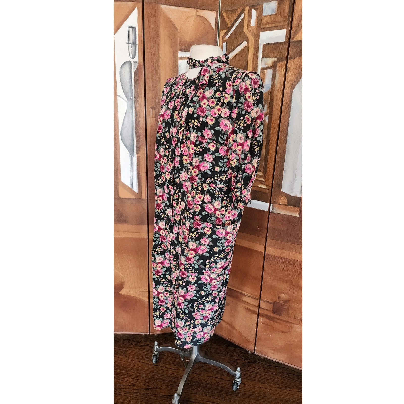 Vintage 1980s UNGARO Silk Floral Print Dress Necktie Sash Button Down Front