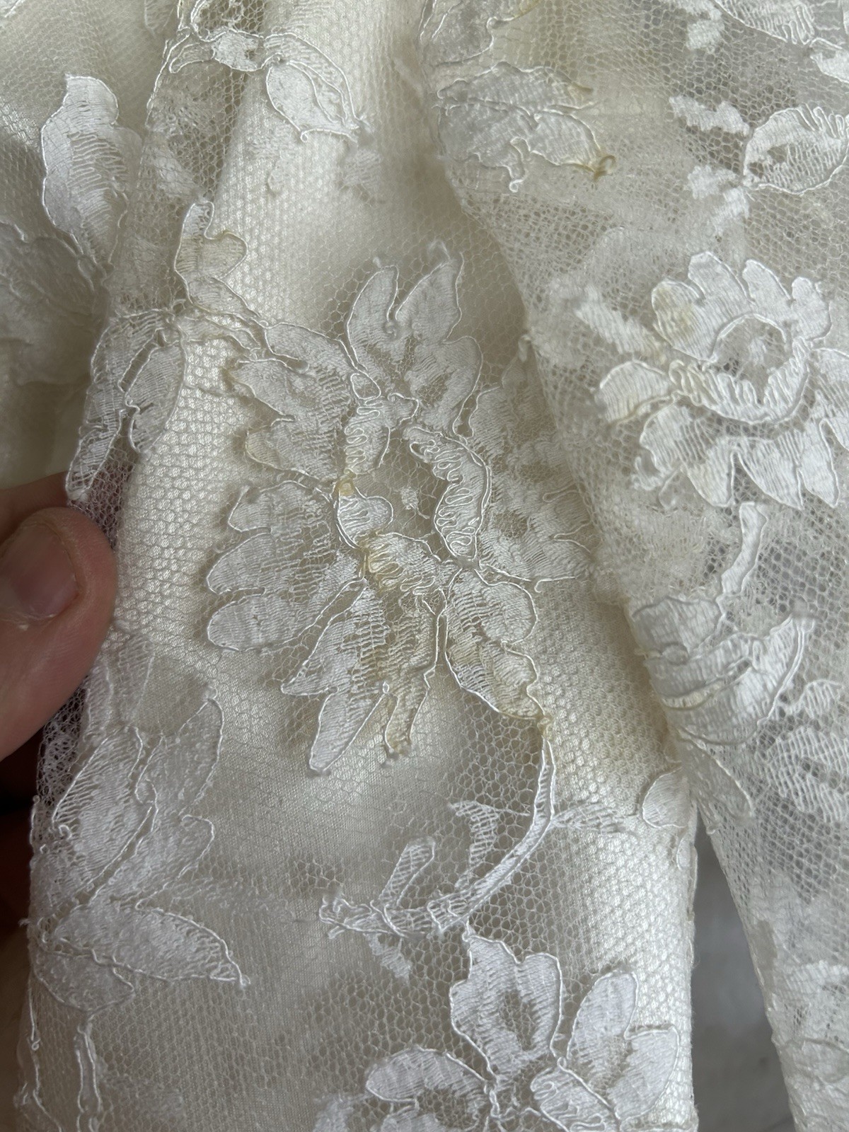 1950s Tea Length Wedding Dress w/ Vintage Tulle & Lace Bridal Cupcake Romantic S