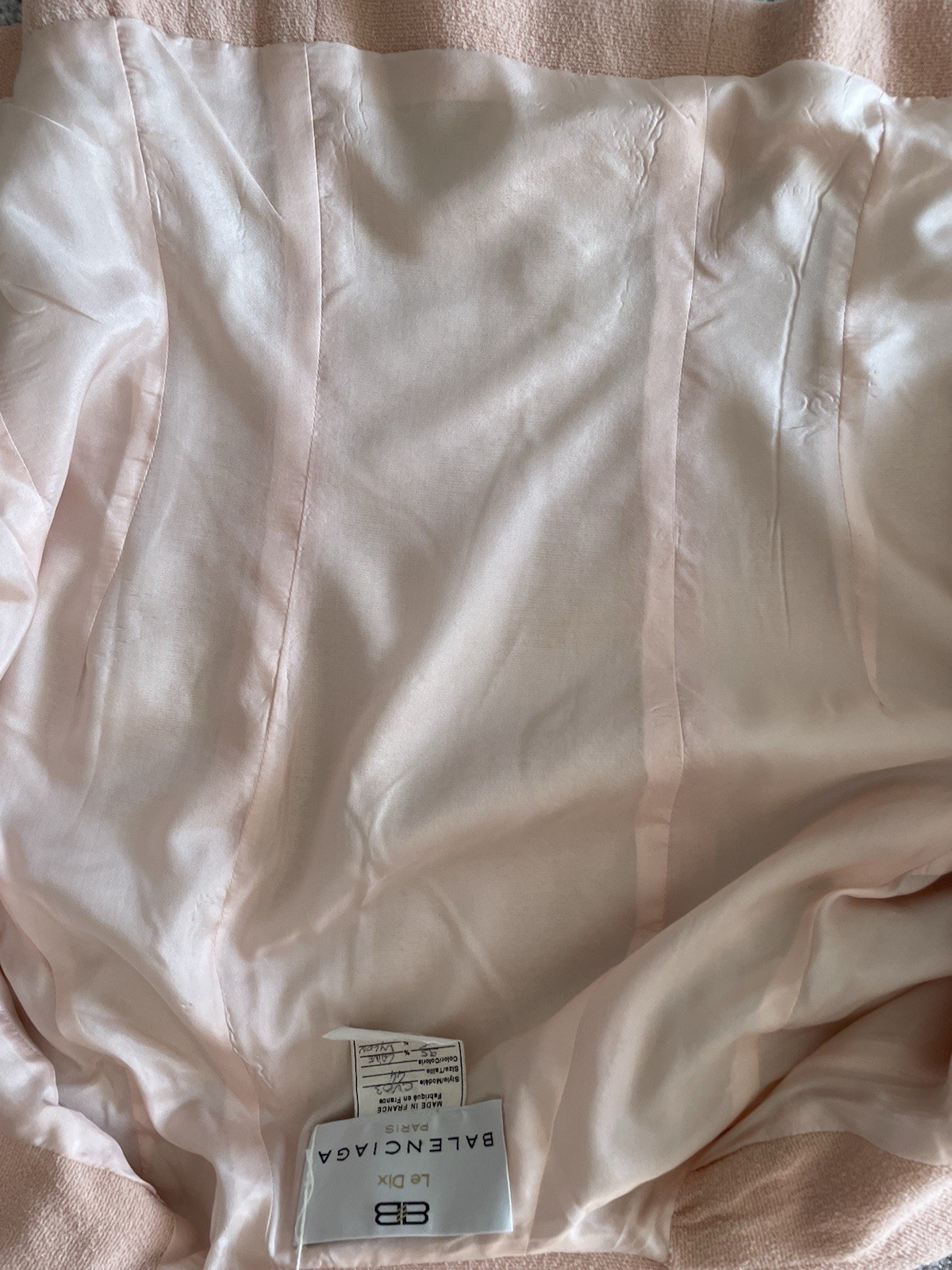 Vintage 1990s Balenciaga Pink Bouclé Jacket Blazer Sequin Gold Silver Size Large