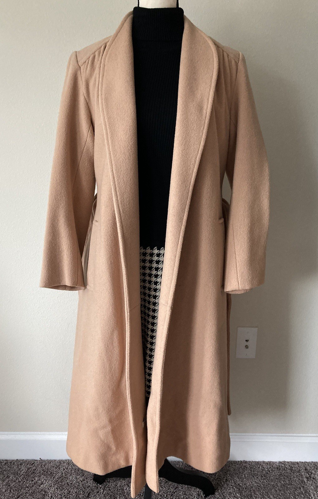 VTG 60s Camel Wool Quiet Luxury City Vibes Long Union Made Over Coat SZ S