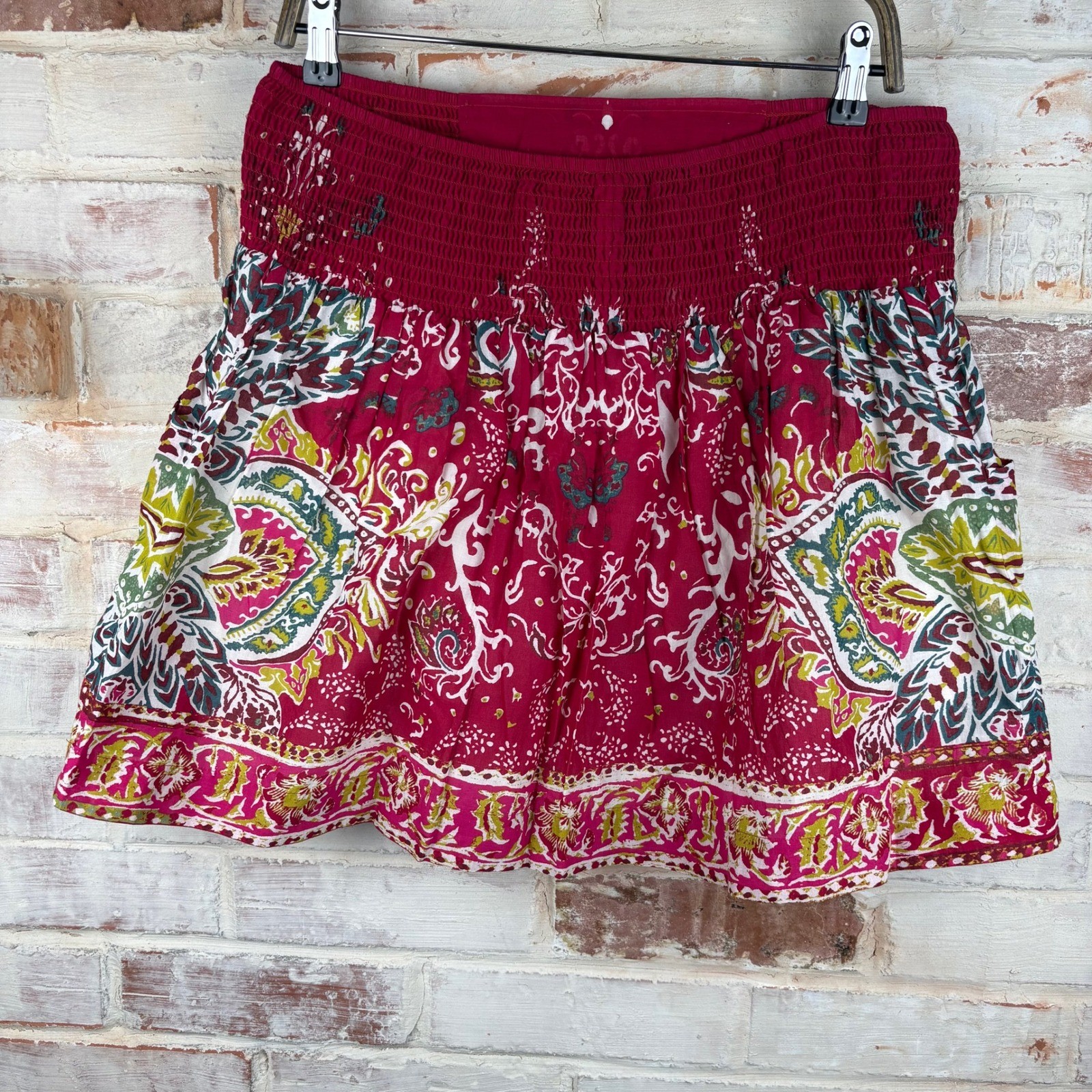 Lucky Brand Smocked Boho Y2K Mini Skirt M Pink Paisley Cotton Summer Cottagecore