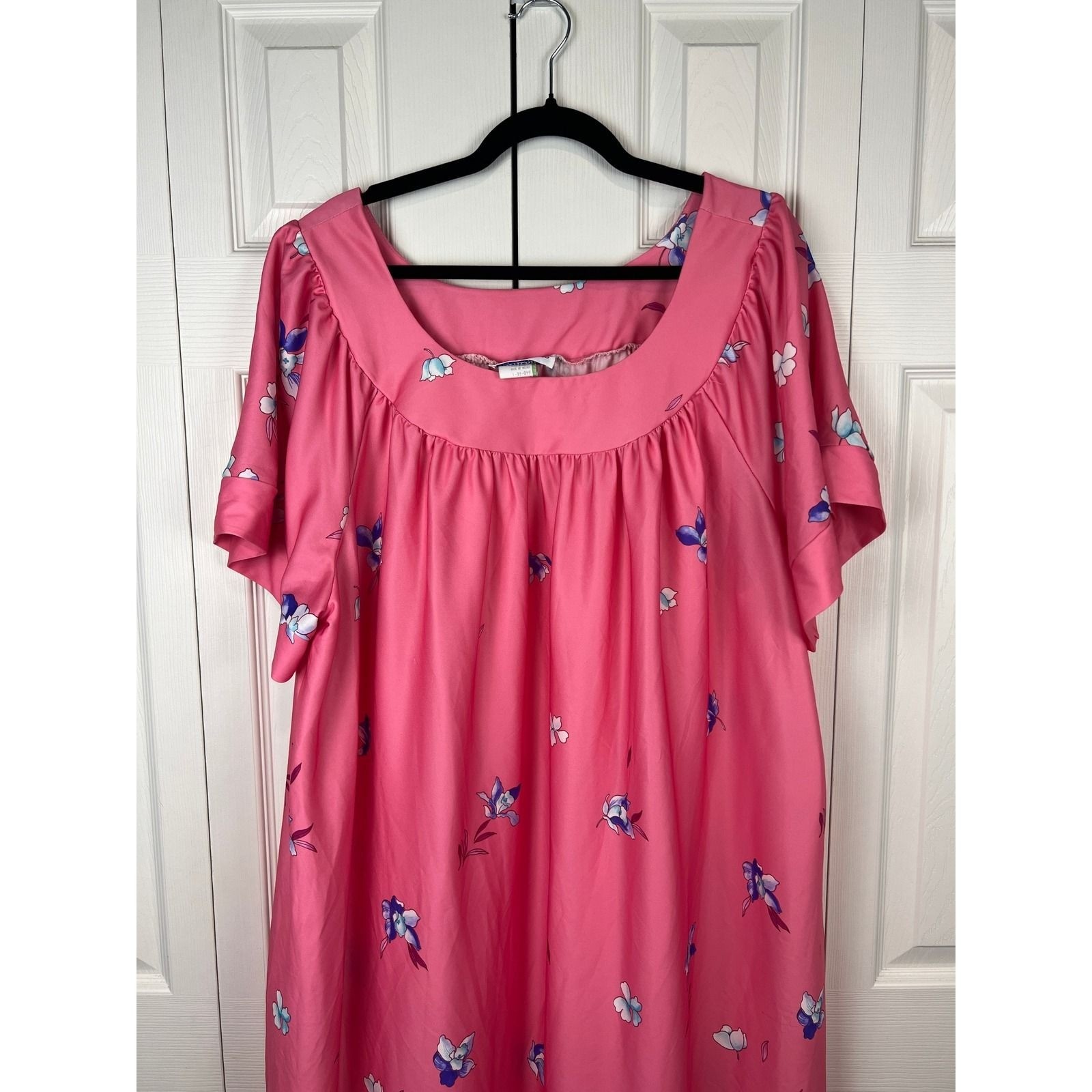 Catherine’s Vintage House Muu Muu Dress Floral Maxi Gown Grannycore Boho Pink 4X