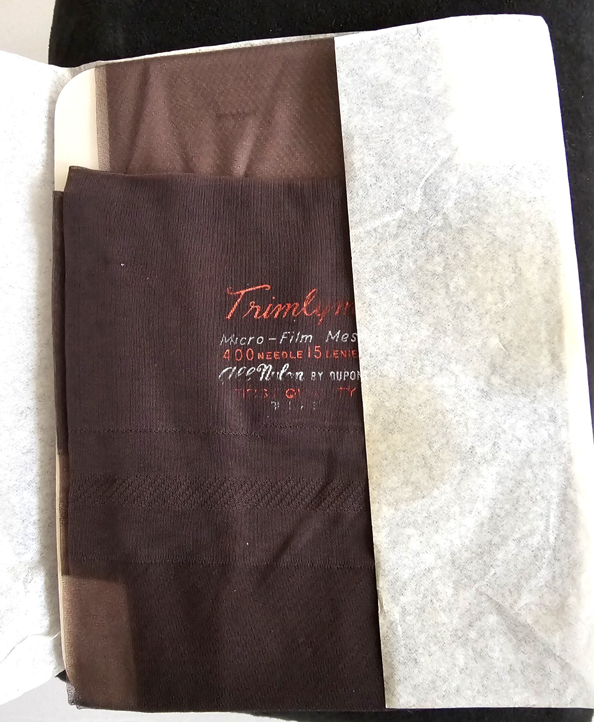 VTG Dupont Trimlym 50s Brown Stockings