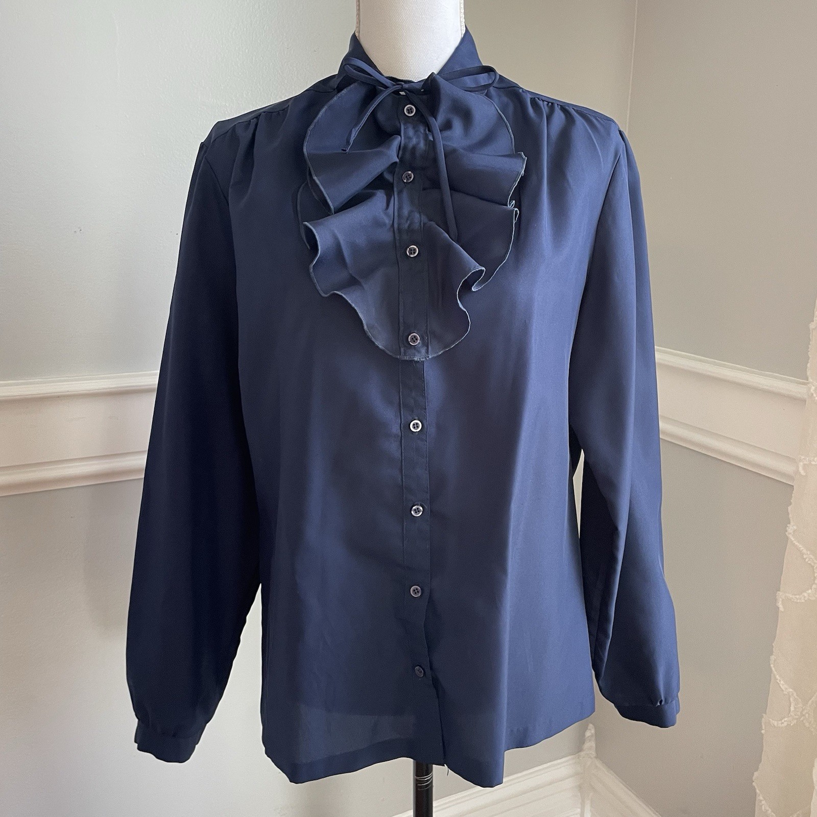 Vtg 60s Ship ’n Shore Navy Blouse Size 16 Detachable Ruffle Bow Tie Button Up