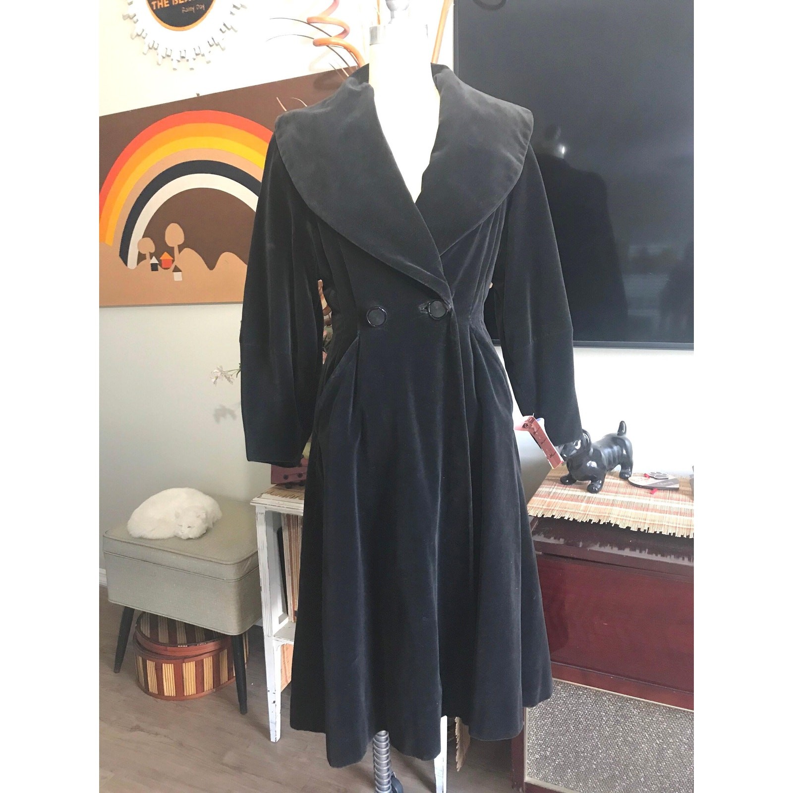 Vintage 1940s Black Cotton Velvet Coat Satiny Acetate Lining Pleated Back