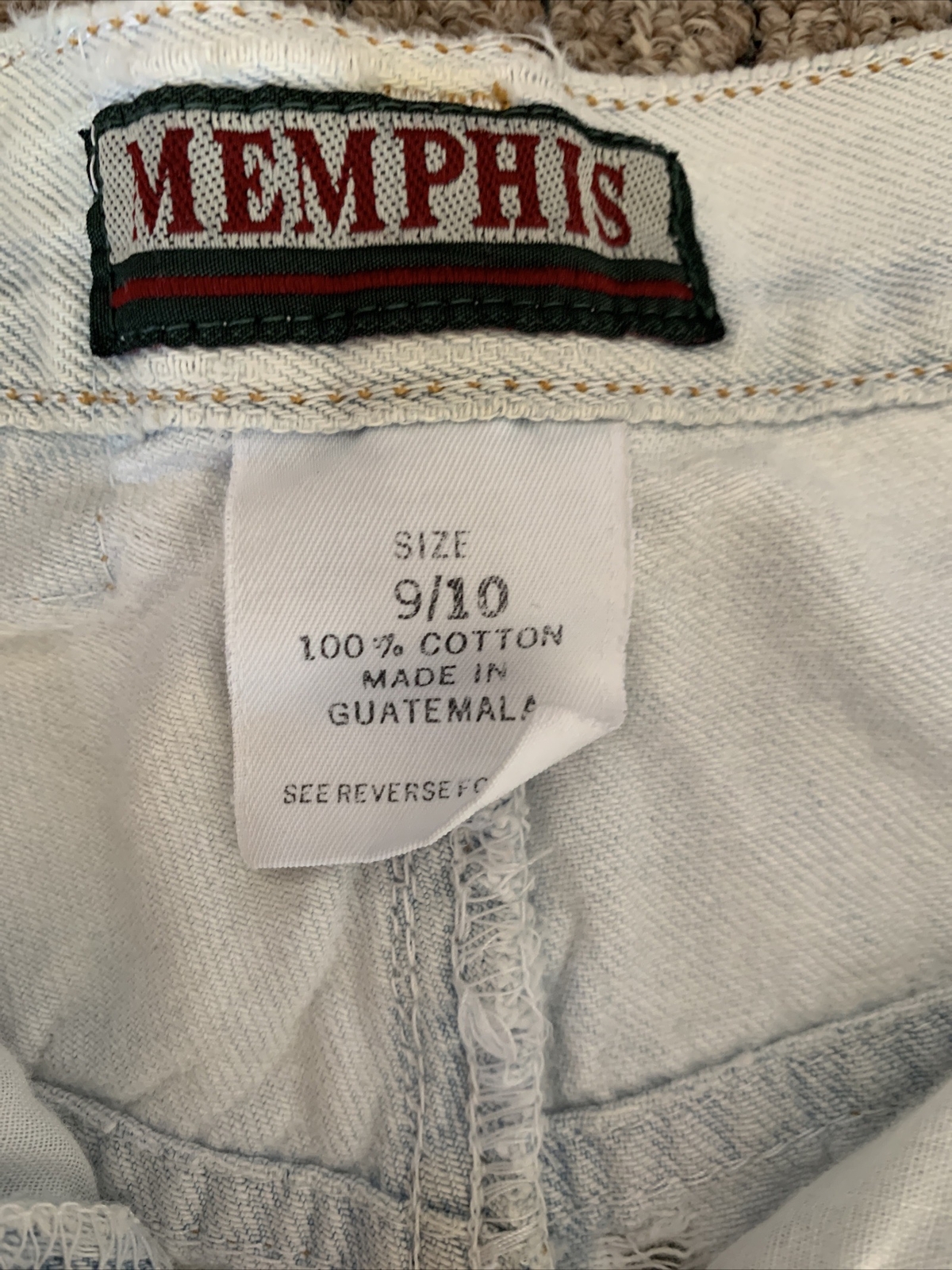 Vintage 1990s Memphis Stone Wash Denim Mom Jeans Shorts – Button fly