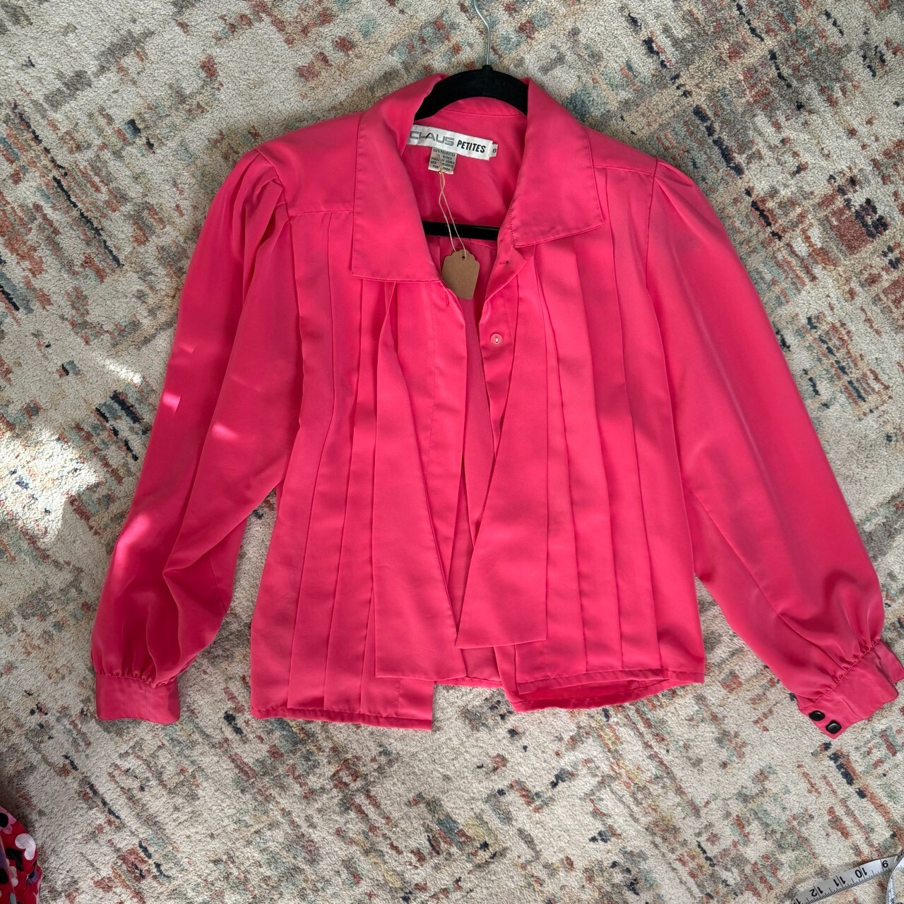 Chaus Petites pink blouse top, black buttons, detachable neck tie