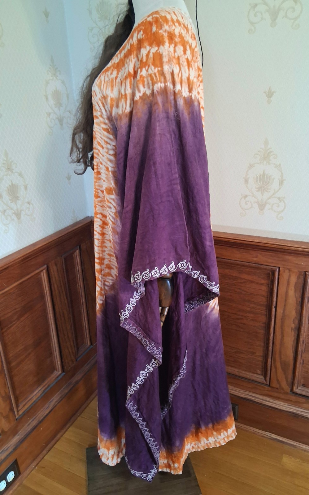 Vintage 1970s Handmade Purple Orange Embroidered Tie-Dye Bohemian Hippie Caftan