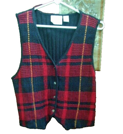 COPPER KEY Red, Black & Gold Plaid Button-Up Cable Knit Vintage Sweater Vest  M