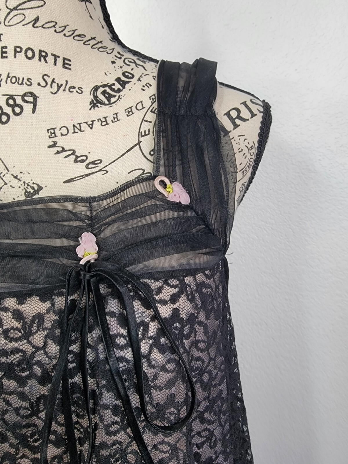 Gotham Gold Stripe Vintage Nightgown Medium Floral Lace Overlaid Whimsygoth