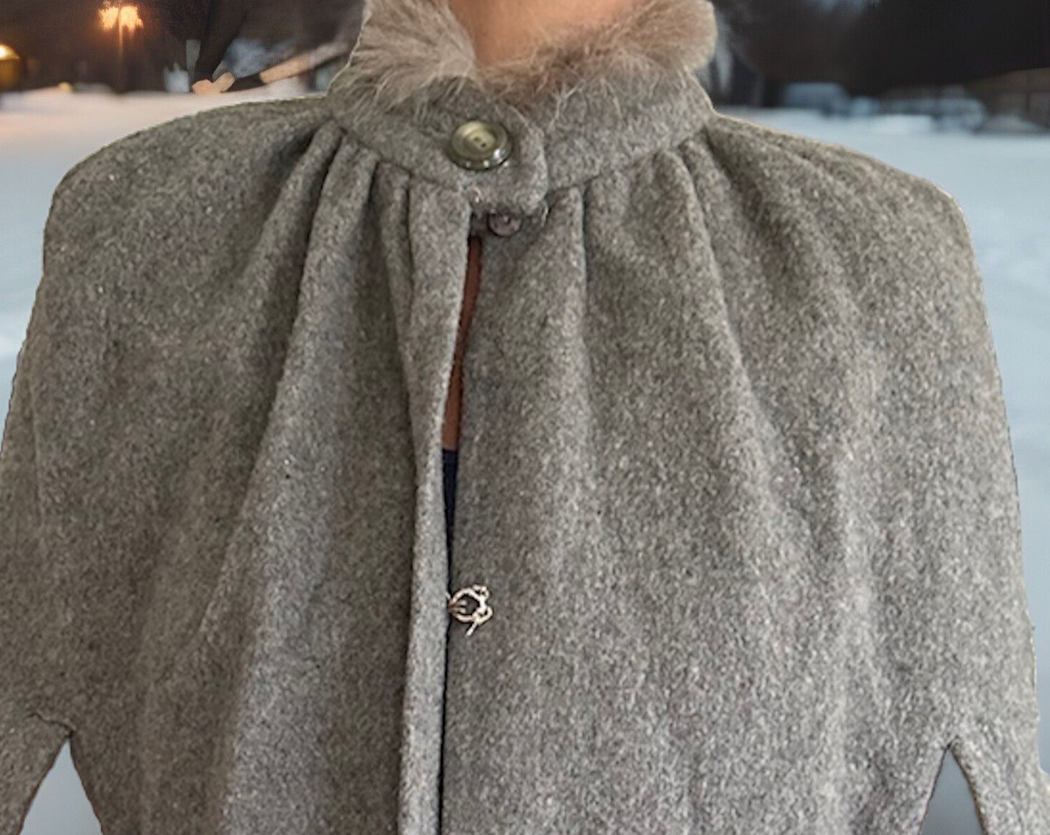 VTG Wool Opera Cape poncho Coat Cloak Blanket O/S Warm Fur Trim Pockets Hippie