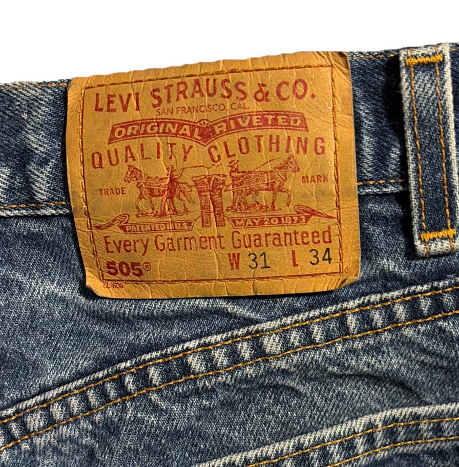 Vintage Levis 505 0216 Red Tab Blue Jeans Denim Womens 30×33 USA Made Fades 90s