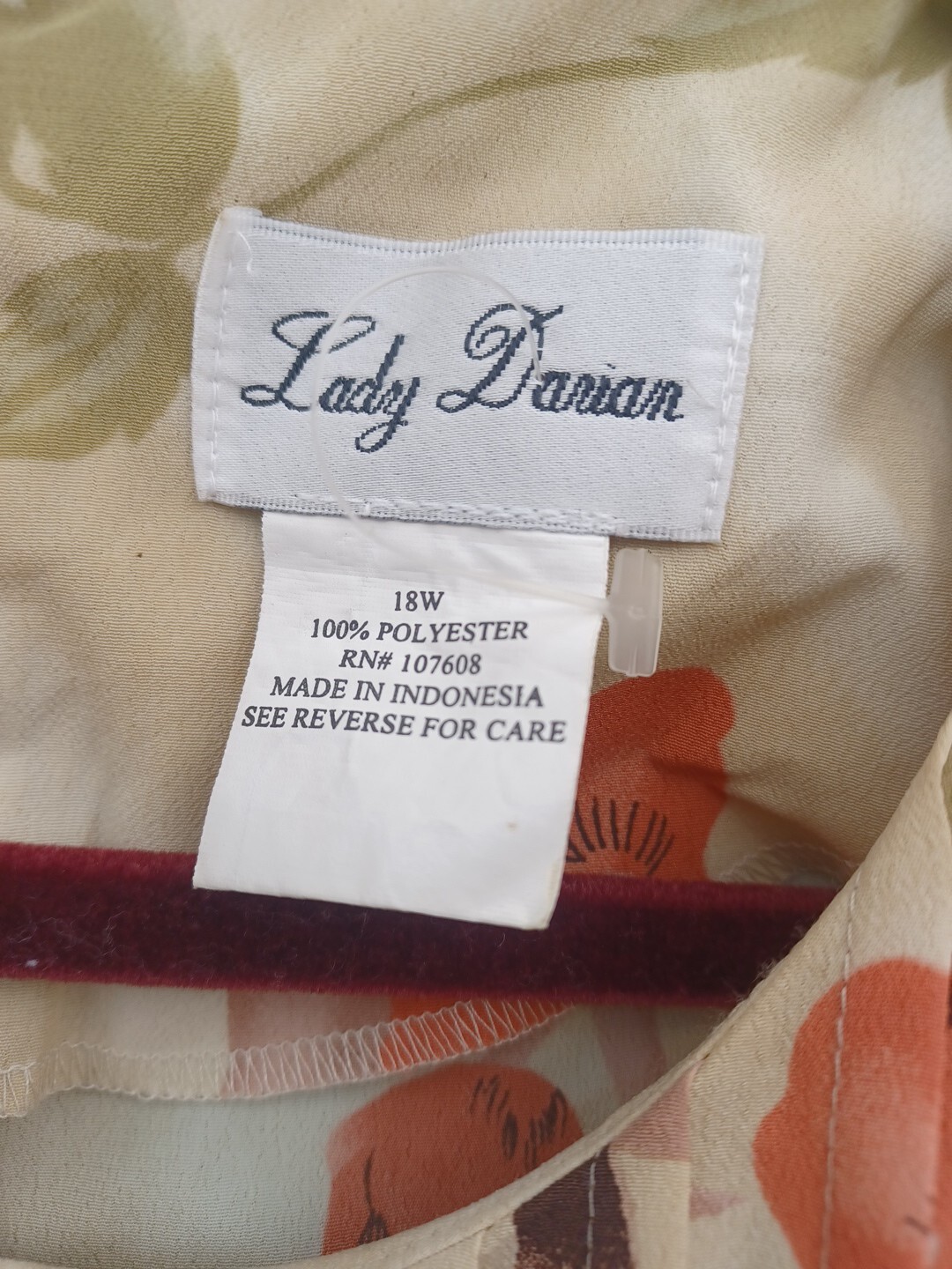 Vintage Lady Darian Dress 18W Cream Red Floral Tie Waist Tea Dress Shoulder Pads