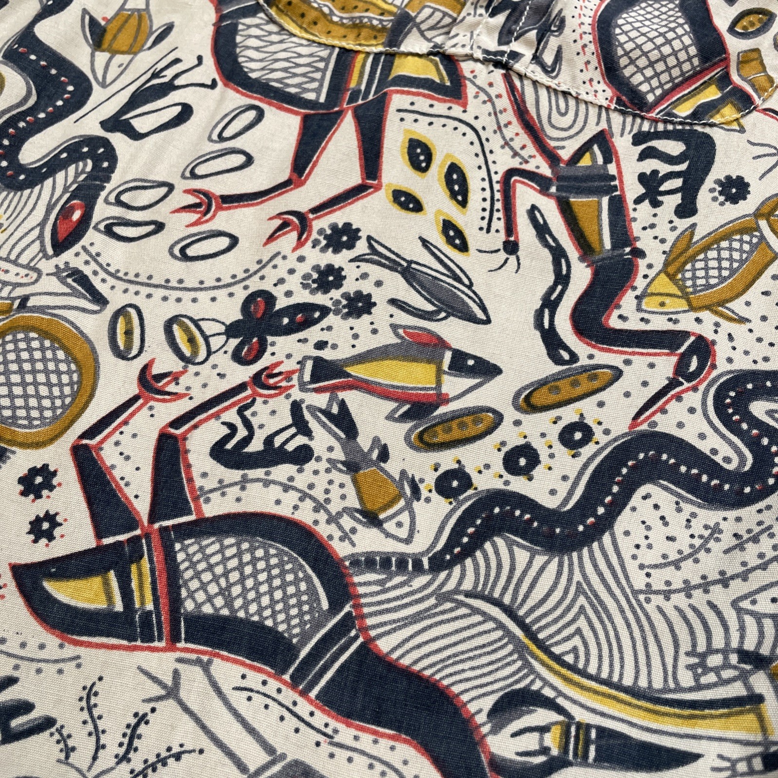 French Connection Graphic Print Button-Up Shirt Size Small Vintage