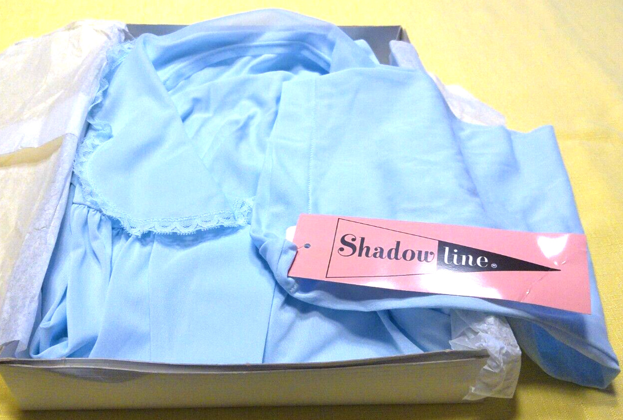 NWT Shadowline blue lace peignoir lingerie negligee robe nylon bathrobe lounging