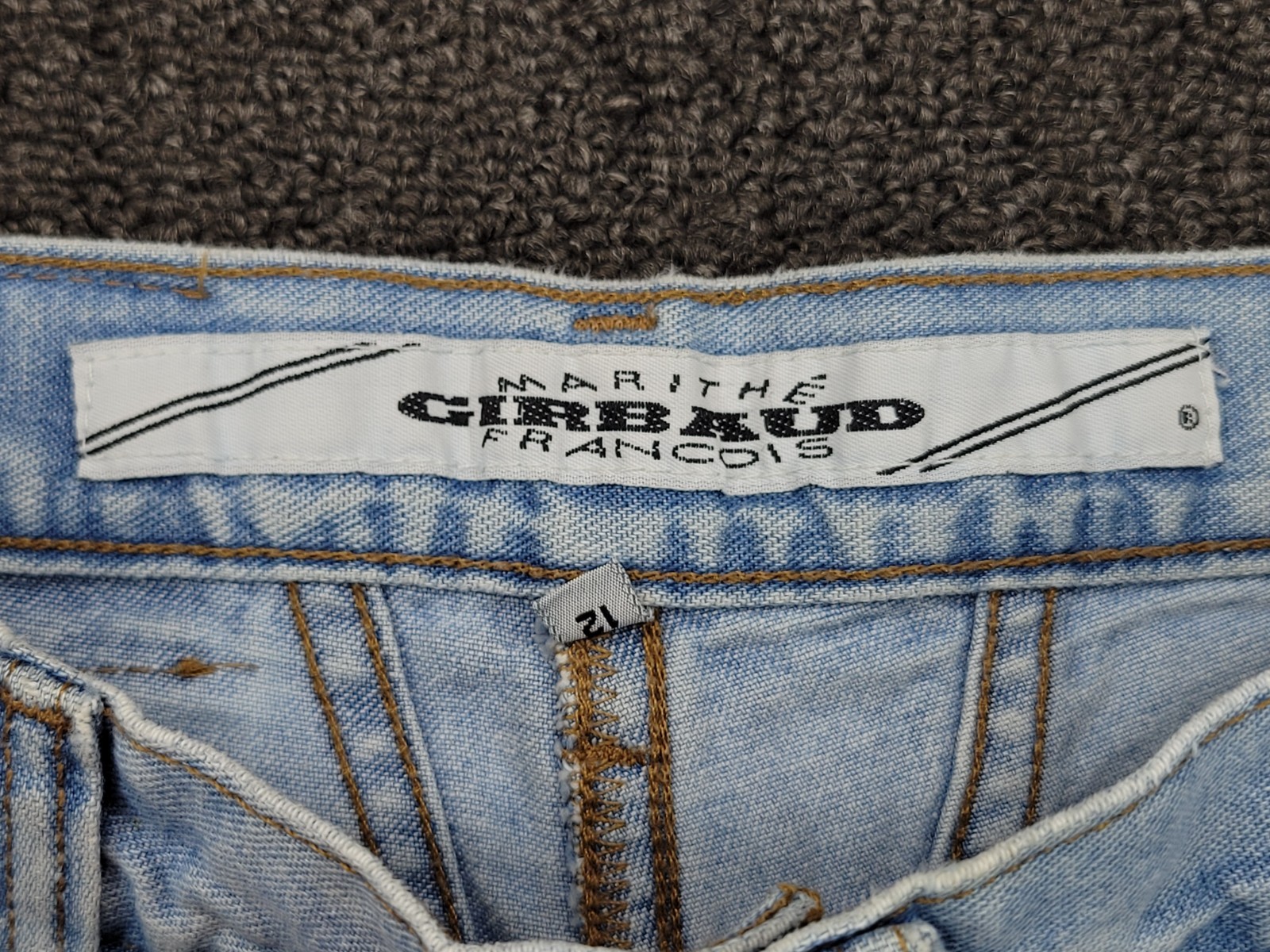 Vtg 90s Y2K Marithe Girbaud Francois Size 12 Light Denim Jean Wash Shorts
