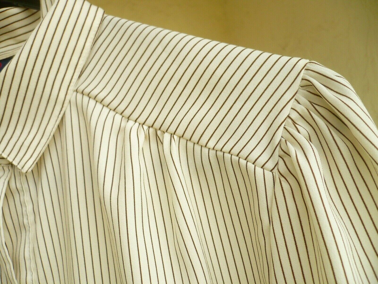 VTG S M MADE IN USA PINS AND NEEDLES BROWN PIN STRIPED IVORY CREAM OFFICE BLOUSE