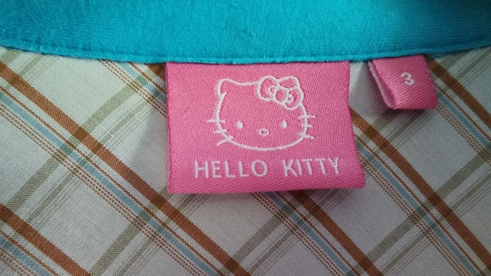 Vintage 2005 Hello Kitty Sanrio shirt blouse beige plaid Y2K Heisei Retro Kawaii