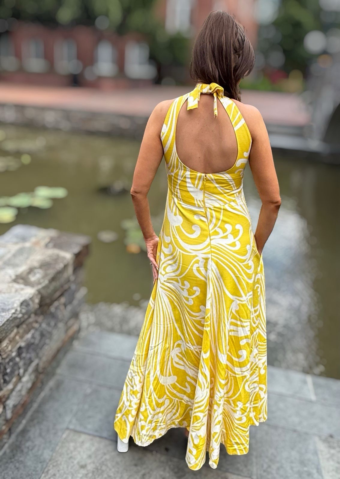 Geoffrey Beene Boutique 1970’s Yellow Maxi Dress Open Bow Back Pockets