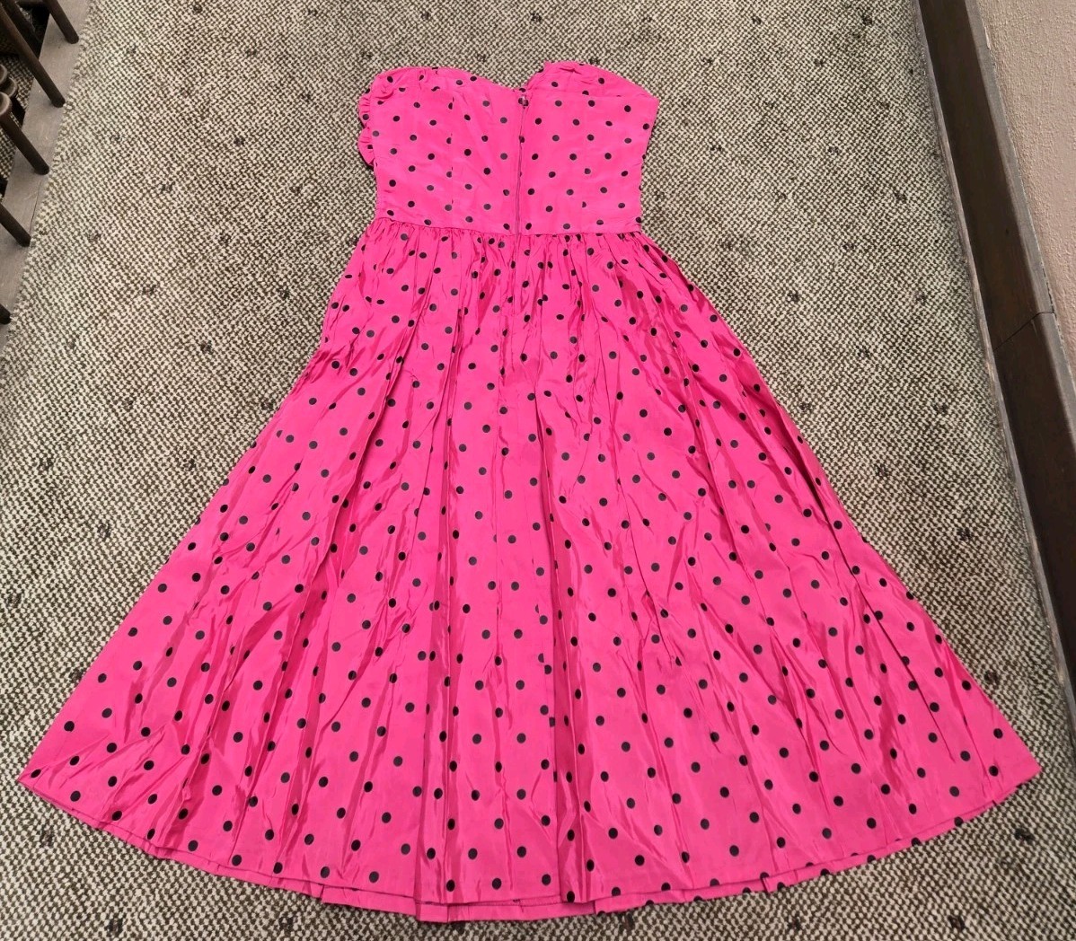TAFFETA 80’s Does 50’s Vintage Black & Hot Pink Polka Dot Fit Flair Dress sz S