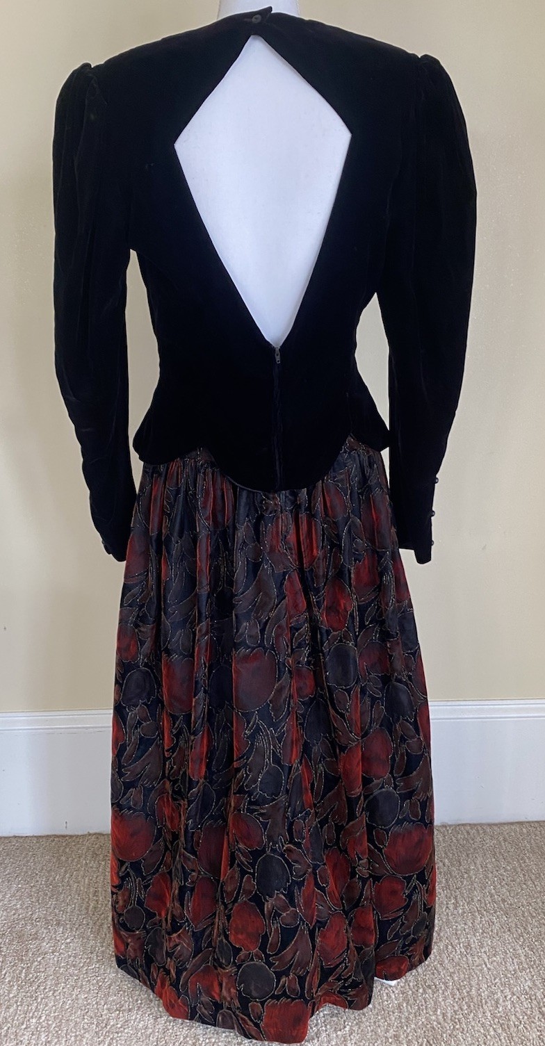 VTG Jessica McClintock 8 (see Measurements) Velvet Dress Black/Red Renaissance