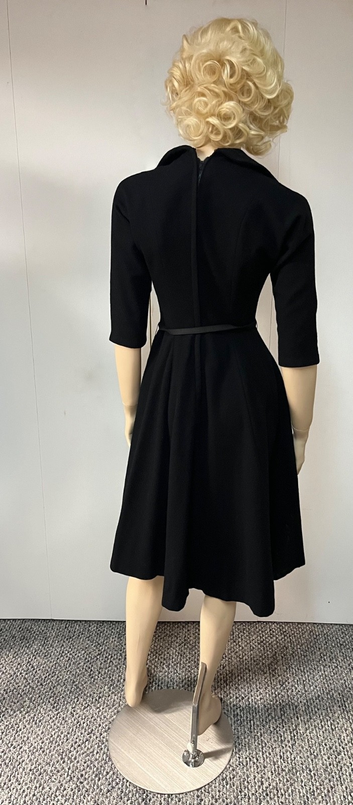 Vintage 1950s Alco Junior Bibbed Neckline Wool Business Cocktail Dress Bust 34