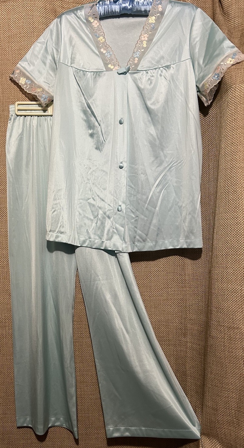 Vintage Vanity Fair Aqua Silky Nylon Tricot Top and Pajamas Pants PJ 2pc Set S/M