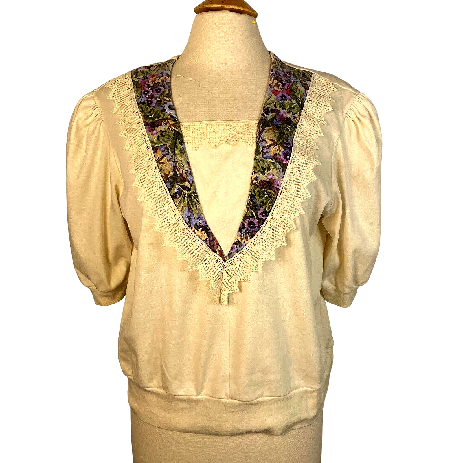 Vintage Silver Threads Woman’s Slip-on Top size L