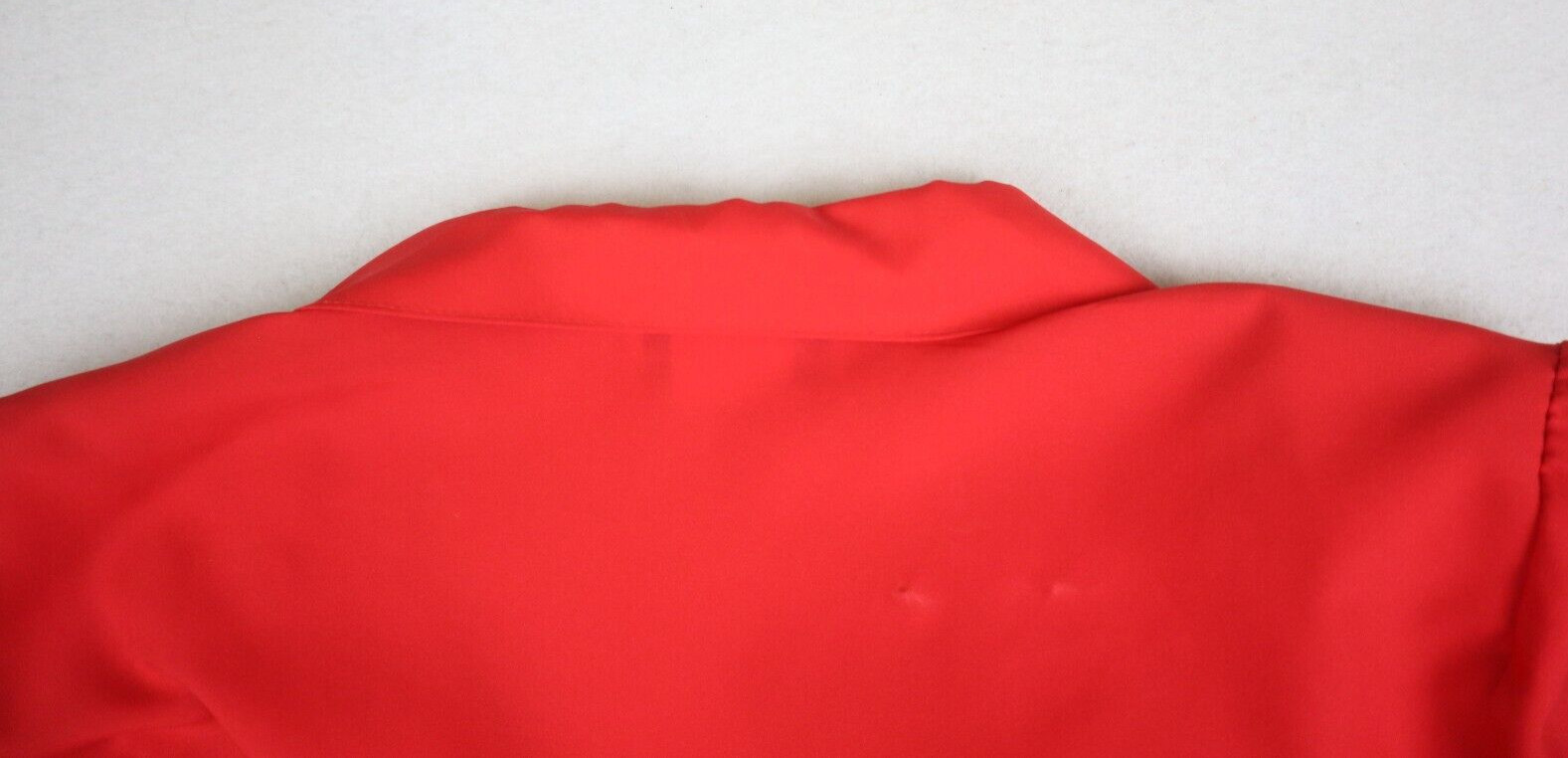 VINTAGE WOMEN’S RED LONG SLEEVE BUTTON-UP BLOUSE – LUCKY WINNER – SIZE 12