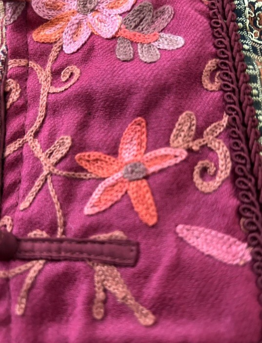 COLDWATER CREEK VTG Women’s L Oriental Vest Top Patchwork Red Multicolor Floral