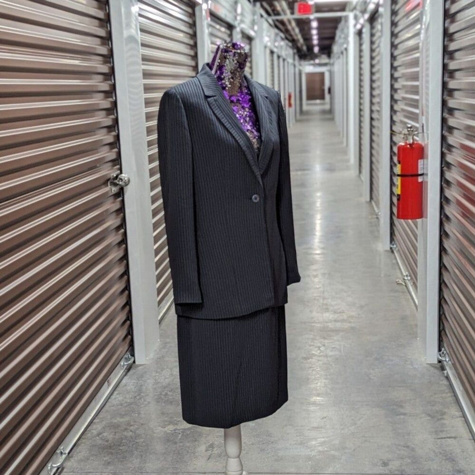 Vintage Le Suit Gray Pinstripe Skirt Suit Professional Career Wear Old Money 10
