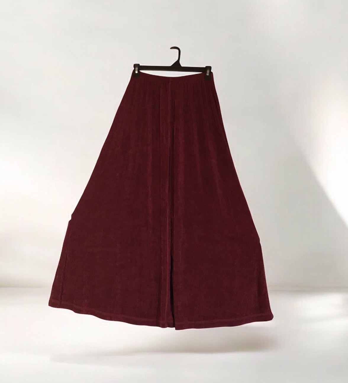 Vintage Goth Graffiti Skirt,Size Medium,Burgundy,37 Inches Long