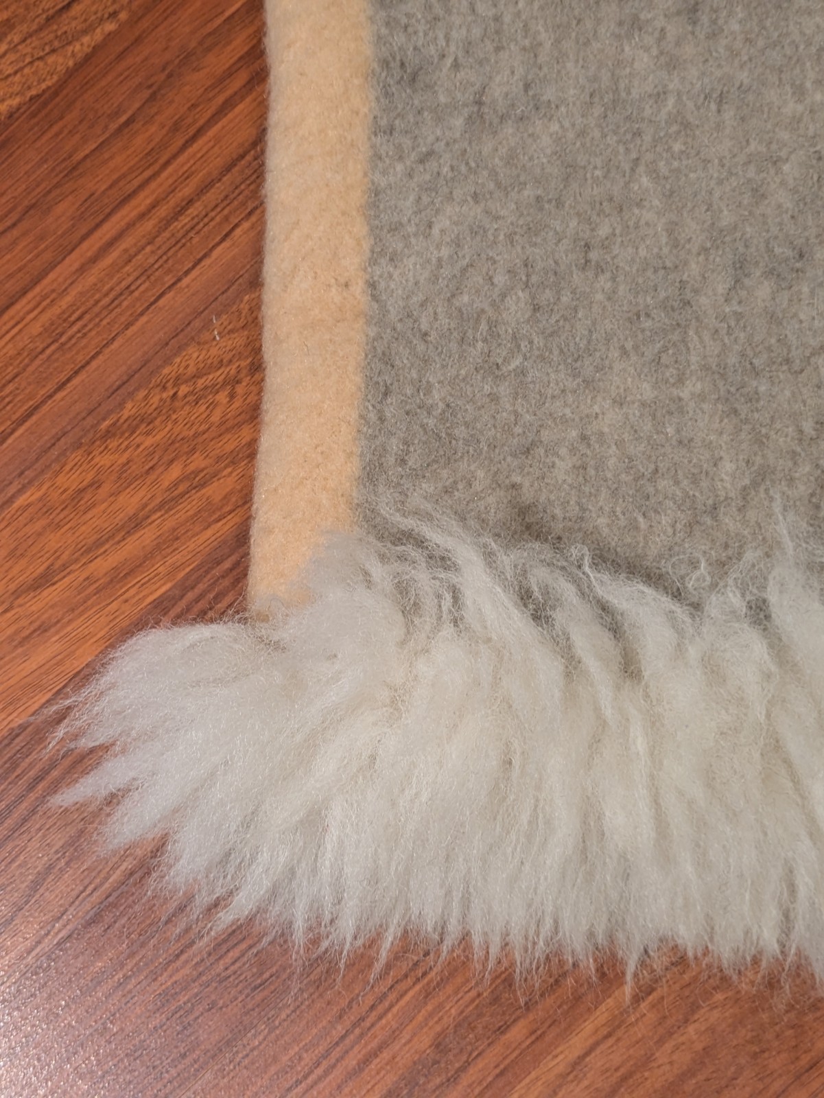 Vintage Peruvian 100% Alpaca Wool Poncho Cape Llama Fur Trim Handmade Boho