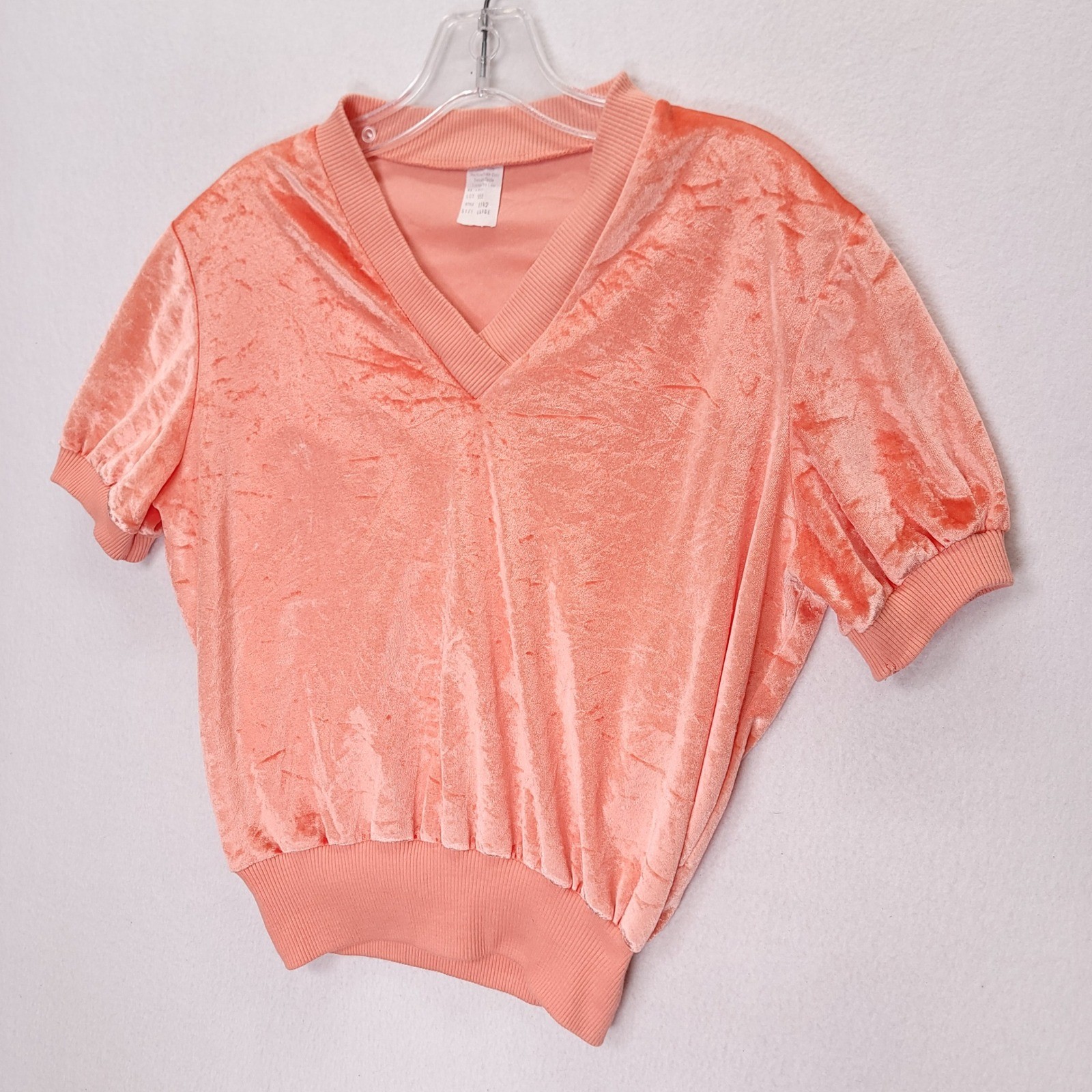 Vintage Peach Coral Crushed Velvet V-Neck Short Sleeve Top Large