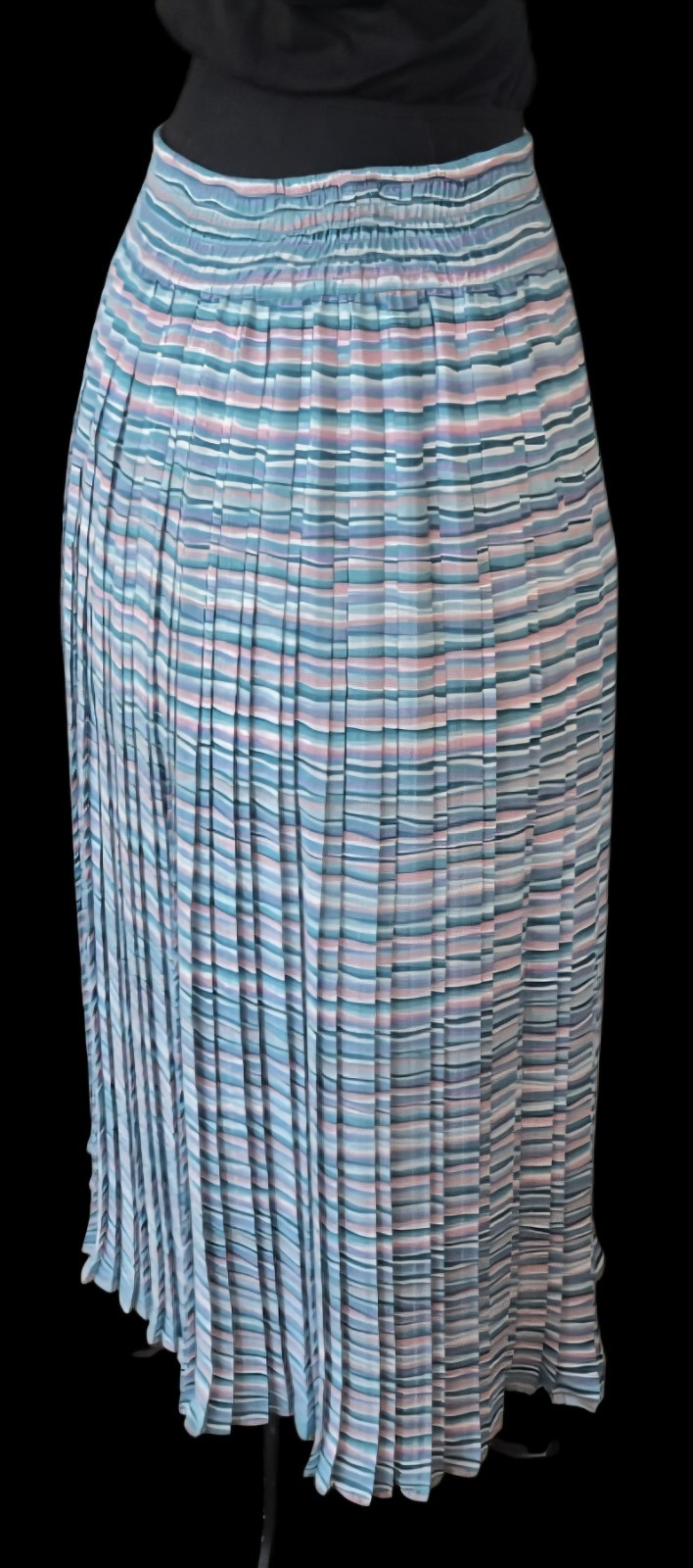 1980s SUSAN FREIS 2pc Smocked Ruffled Collar Blouse And Pleated Skirt Set Size S